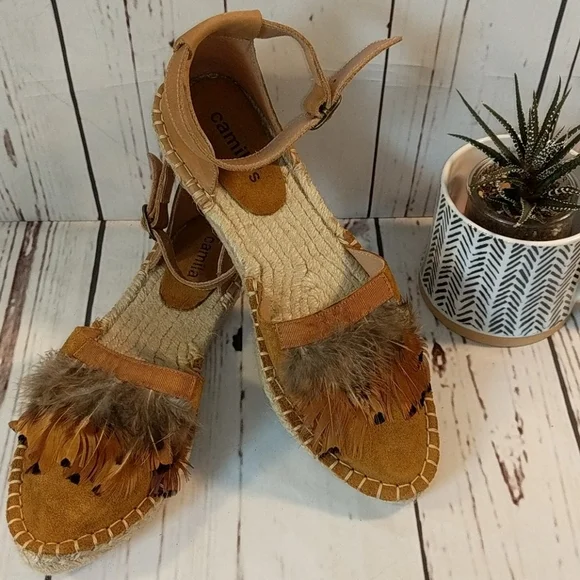 Camila's Feather Boho Chic Espadrilles‎ Women's 7.5/8