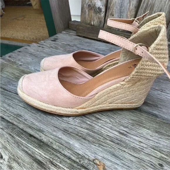 H&M light pink beige Wedge Heel Espadrille Sandals size 7