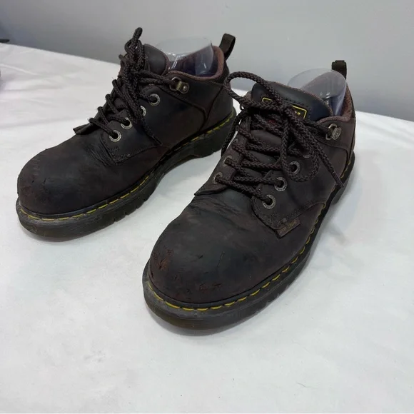 Dr. Martens Hylow Steel Toe Work Shoes in Gaucho brown leather. Size 10