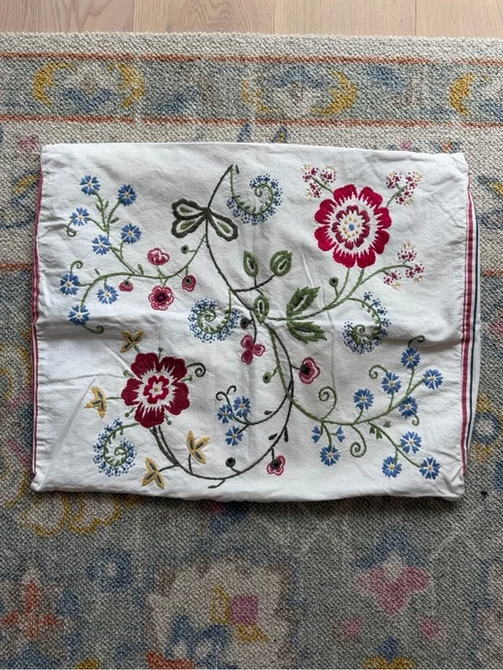 embroidered floral alvine pillowcase