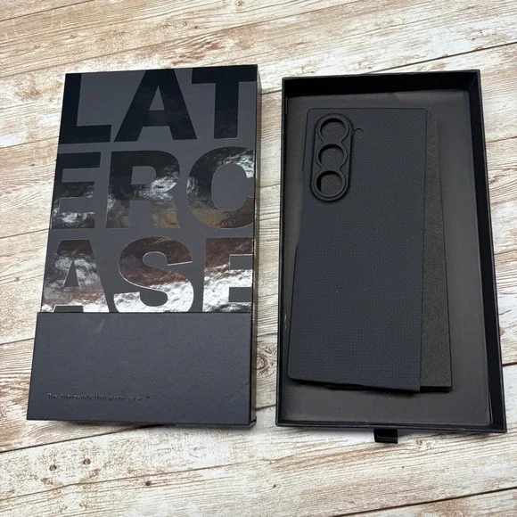 Latercase for Samsung Galaxy Z Fold‎ 6 Midnight Impossibly Thin New open Box