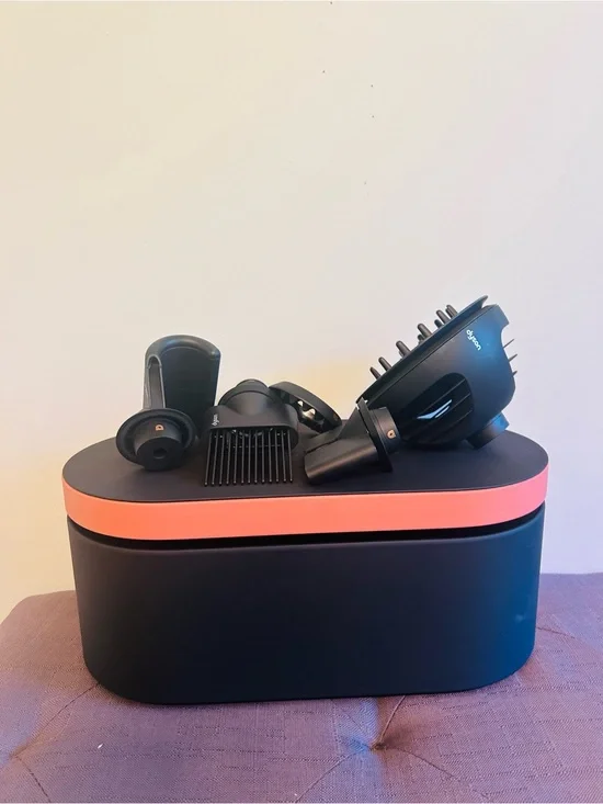 NIB Dyson Supersonic Nural Amber Silk Hair Dryer with Multiple Attachments!