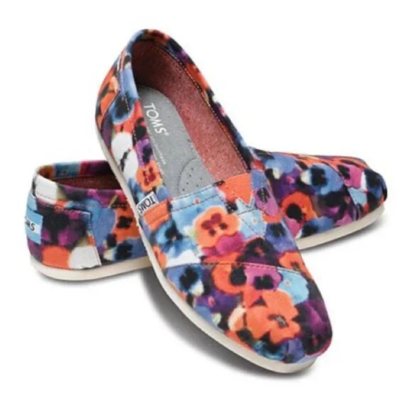 Toms | Oahu Multi Color Floral Cushioned Canvas Sole Classics | Size 9W