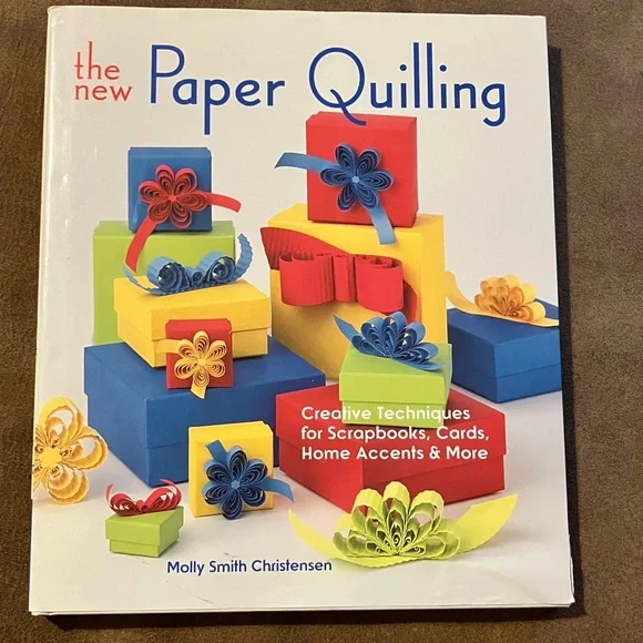 Vibrant Paper Quilling Hardcover‎ Guide 9”x10”