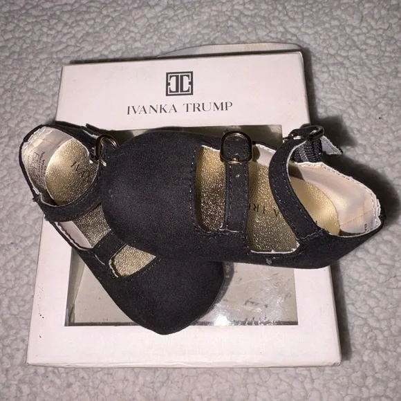 Ivanka Trump Baby Baroness shoes size 1 six weeks to three months NEW WITH BOX