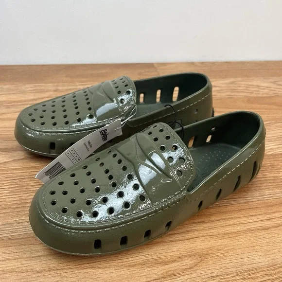 Floafers Prodigy Driver Patent Cypress‎ Green Loafers Shoes Big Kids Size 4 NEW