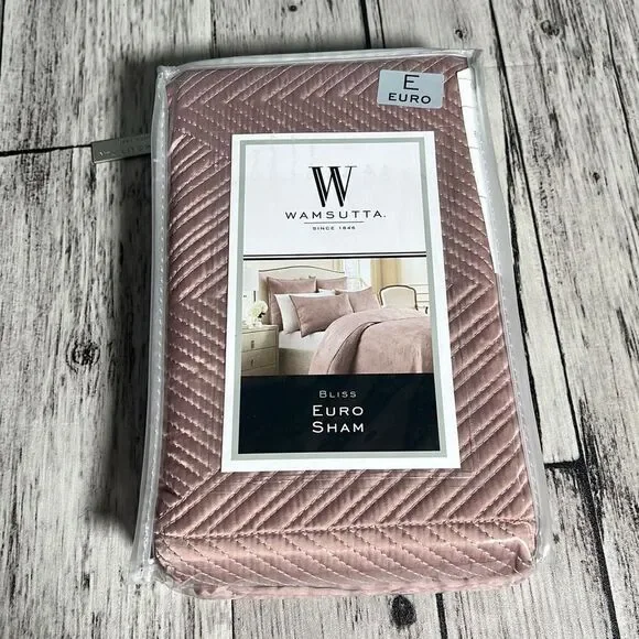 Wamsutta Euro Sham New With Tags 26” X 26”