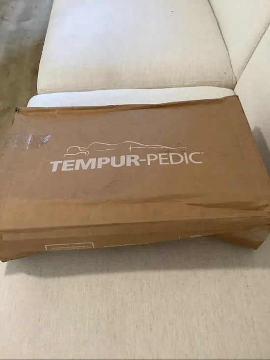 Tempur-Pedic Neck Pillow Standard Size SMALL, NWT open box