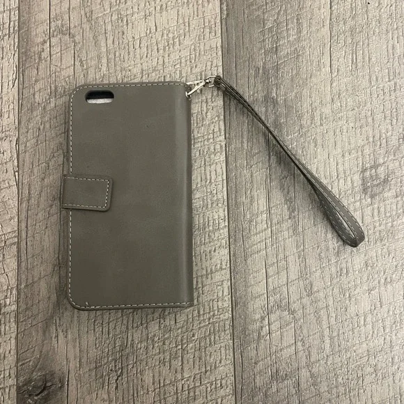 Grey Faux Leather Wallet Phone Case with‎ Zipper Pocket and Wristlet Strap