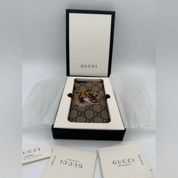 NWB Gucci Tiger GG Supreme canvas iPhone case.