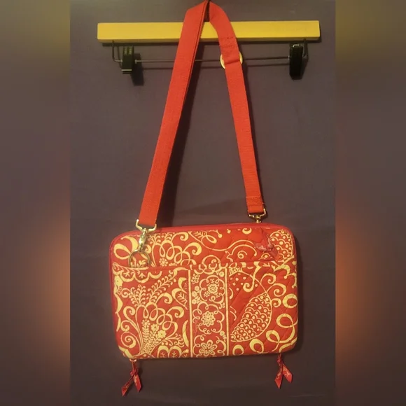 Vera Bradley Pink & White Floral Laptop/ Ipad Bag