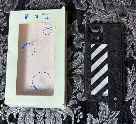 Off-White Virgil Abloh Case iPhone 12 Pro Max Black Striped Designer Logo Box