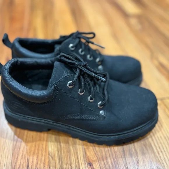 Men's Leather‎ Skechers/Comfort Oxford’s Size 7.5 Black Color.Few Flaws see pi