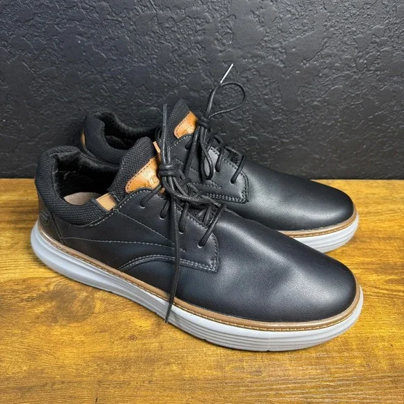 Skechers Classic Fit 66229 Black Leather Oxford Sneakers Mens 10.5
