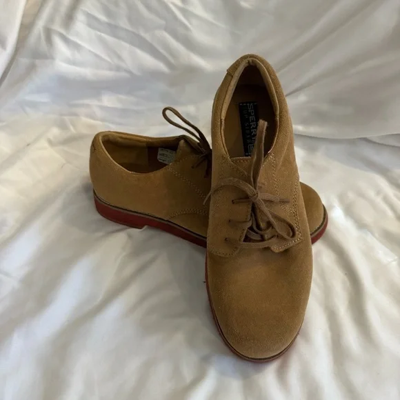 Like New Sperry Tevin Boy's Suede Lace Up Dress Shoes 5 Wide Size