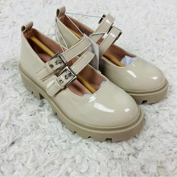 NWT Sonoma Cream Patent Leather Mary Jane platform Shoes size  13