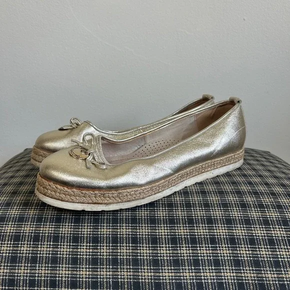 GUC Baldaccini‎ Ballet Flats Espadrille Size 38 Gold Metallic Leather Bow Charm