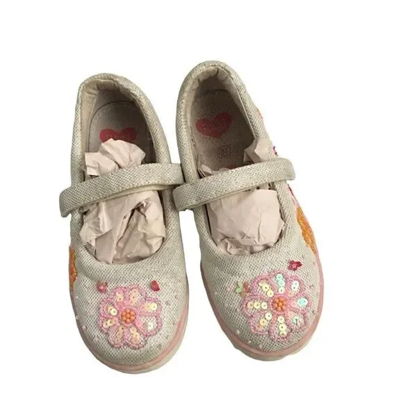 Ragg beaded girl shoes