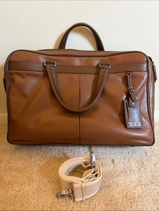 Tumi Easton Slim Leather Laptop Bag