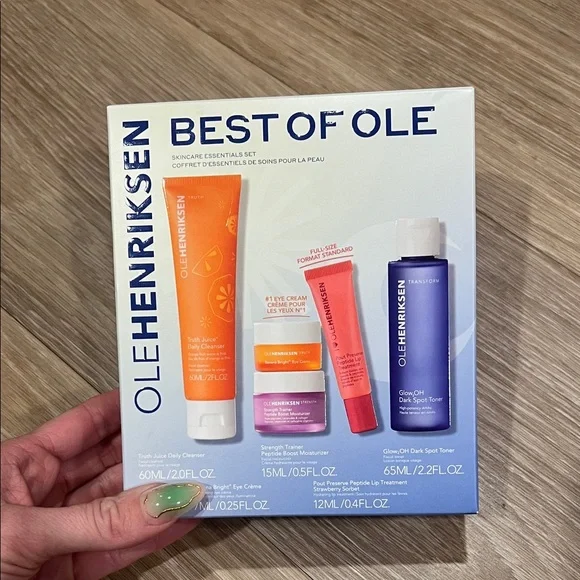 Ole Henriksen Skincare Essentials Set - Orange and Purple