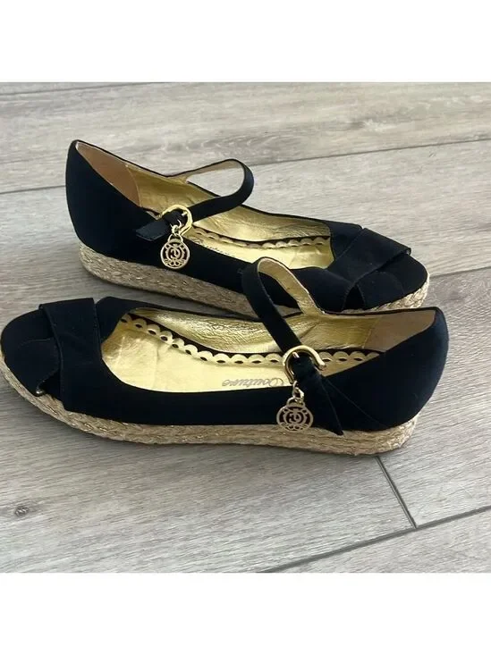 Juicy couture Chic Black Espadrille gold charm sandals size 7