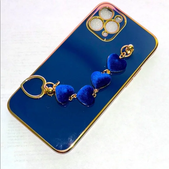 Heart Wrist Strap Chain Bracelet Soft Case For Apple 11 Pro phone