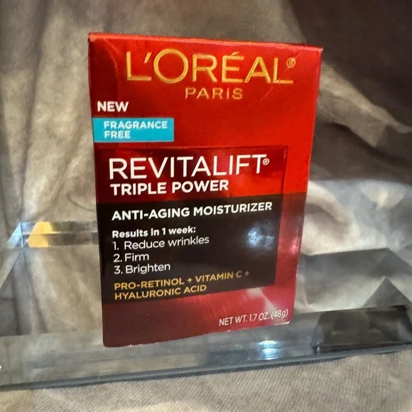 L'Oreal‎ Hydration Cream - Red Packaging