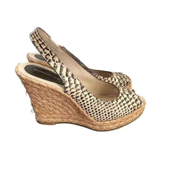 Banana Republic Slingback Wedge