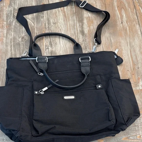 Baggallini Black Bag with Silver Details