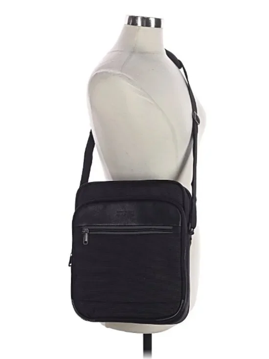 NWOT Kenneth Cole REATION Laptop Bag in Black