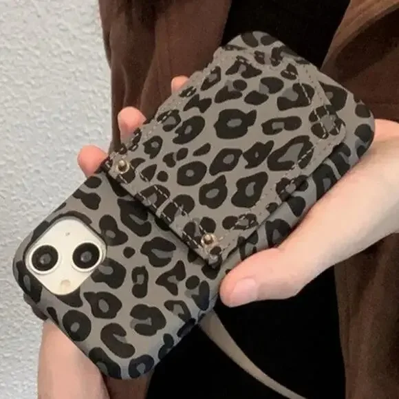 iPhone15 Fashion Card Holder Phone Case Cover Gray Animal Print