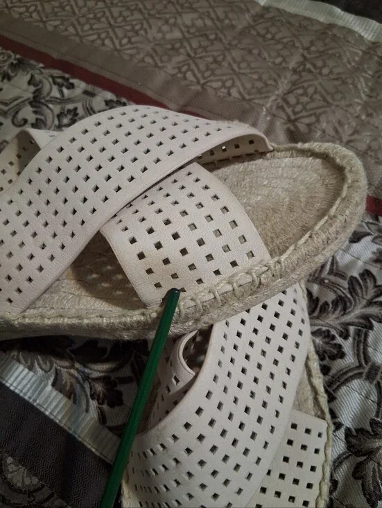 Dolce Vita Cream Perforated Crossband Espadrille Sandals Leather 8.5 Platform