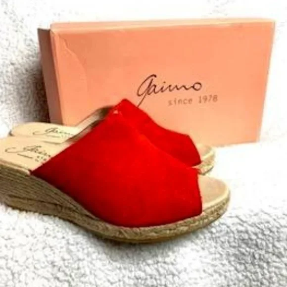 GAIMO Suede Wedge Espadrilles