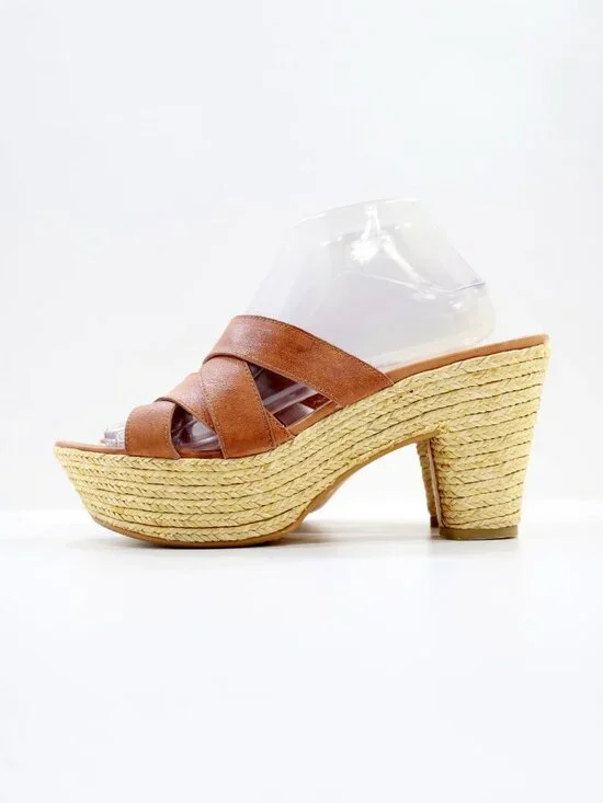Stewart Weitzman Brown Leather Strappy 4