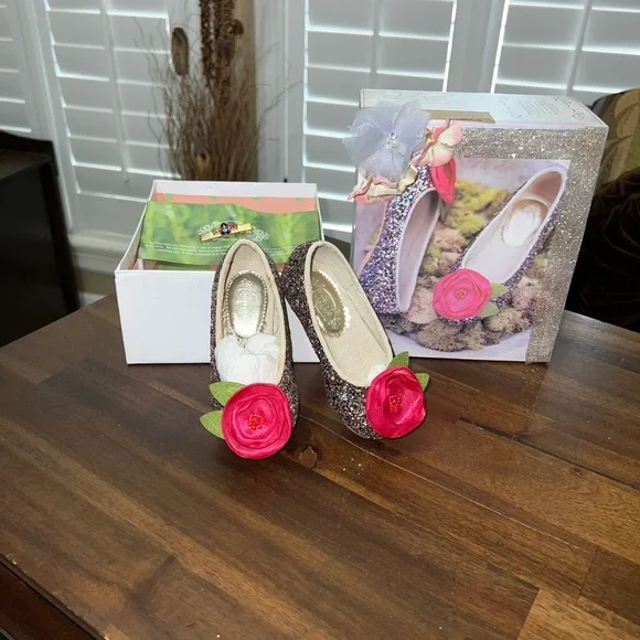Joyfolie Sequin Chiffon￼ Rose Ballerina￼ Flats New in Bow & Clip sz 5-6 toddler