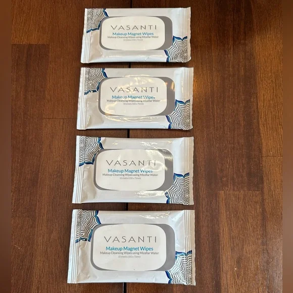 NWT (Lot‎ of 4) VASANTI MAKEUP Magnet WIPES