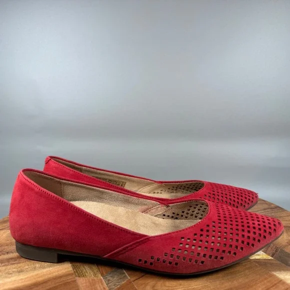Vionic Posey Red Suede‎ Perforated Ballet Flats Women's Size 5