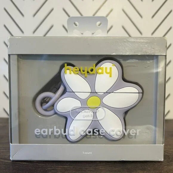 NIB Heyday Soft Purple Flower Daisy AirPods Case Cover 3rd Generation Clip