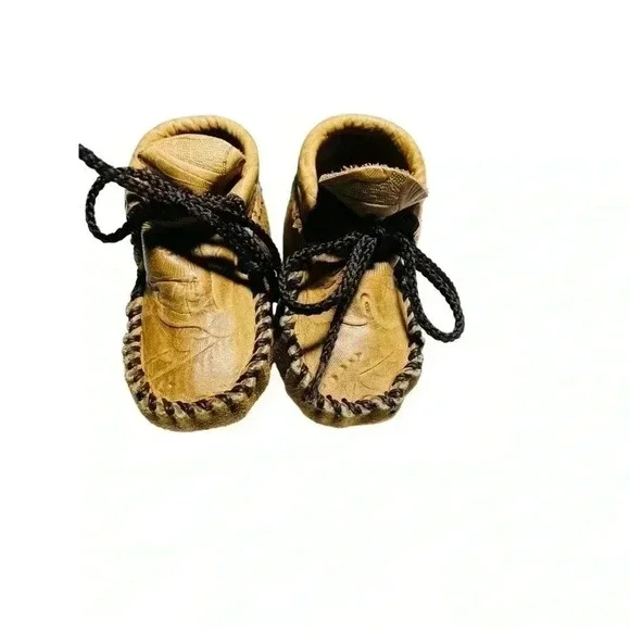 ITASCA BABY BROWN MOCCASINS•SIZE MEDIUM INFANT SIZE•PREOWNED GREAT CONDITION•
