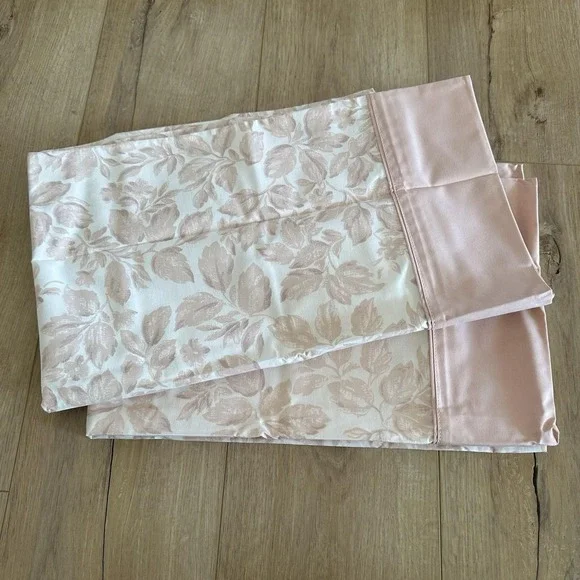 VTG‎ New Set 2 Standard Pillowcases Pale Pink Leaf Print JC Penney Cotton Blend
