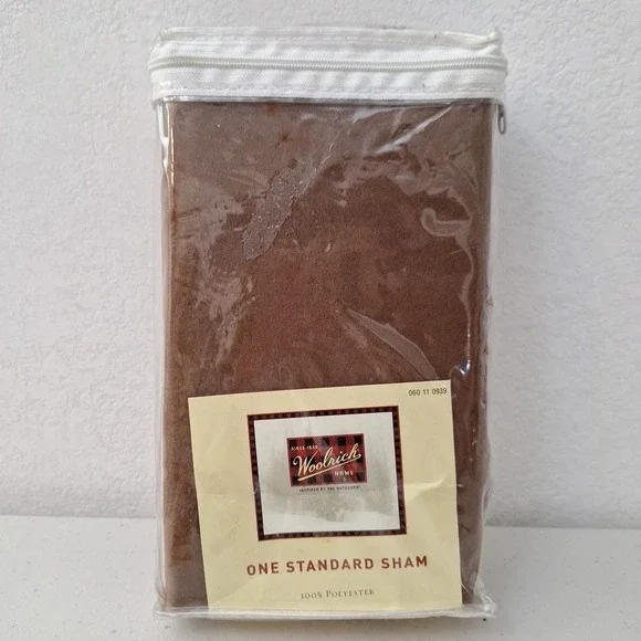Vintage Target Brand Woolrich Pillow Sham Brown Standard 20 in x 26 in NEW