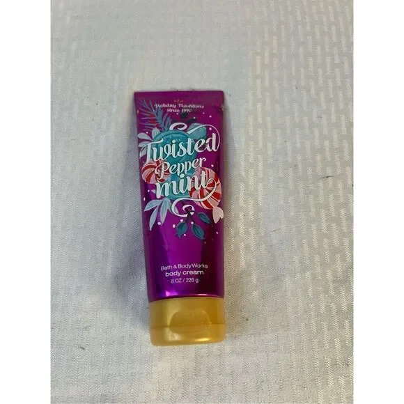Bath Body Works Warm Vanilla sugar lotion 8oz opened‎