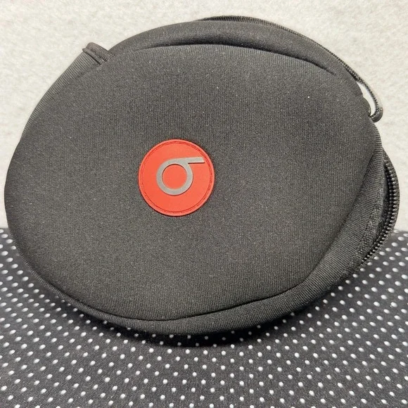 Beats by Dre Black Hard Shell Travel Carrying Case Zip Organizer Pouch