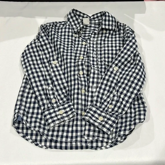 Baby Gap button down. Size 5 years.