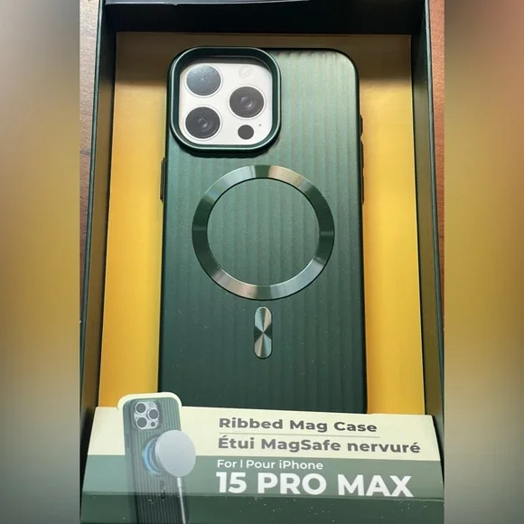 Ribbed MagSafe iPhone 15 Pro Max Case