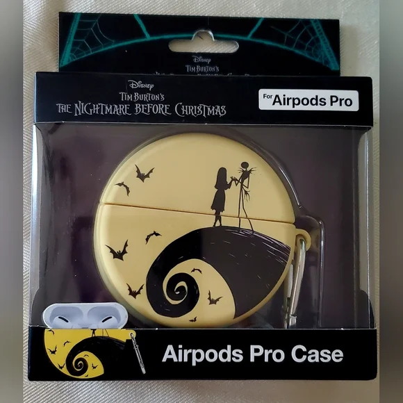 CultureFly Nightmare‎ Before Christmas Jack & Sally Hill Scene AirPods Pro Case