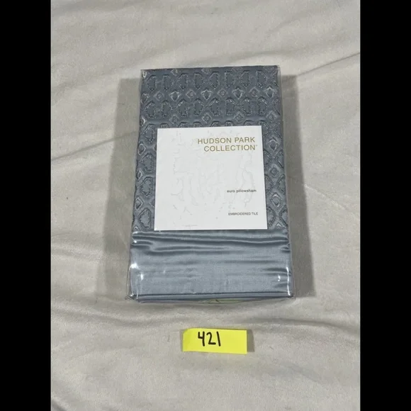 NIB‎ [ 1 Euro European ] Sham for Hudson Park Embroidered Tile