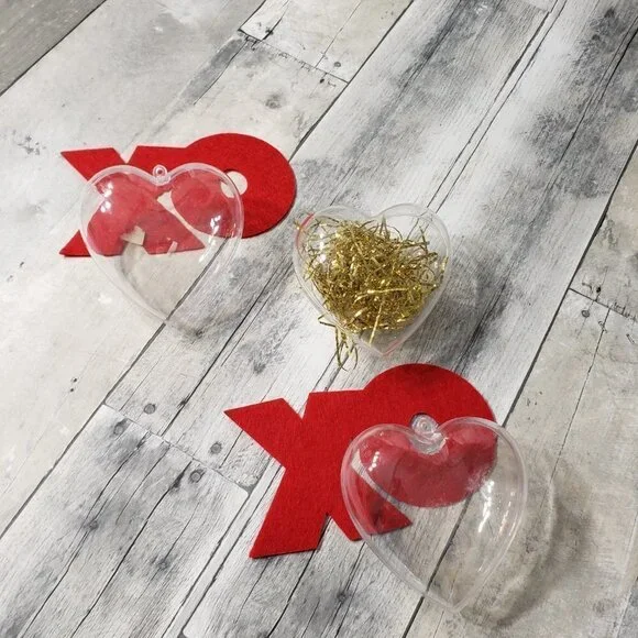 Set of 3 Clear Plastic Fillable Heart Containers - 4