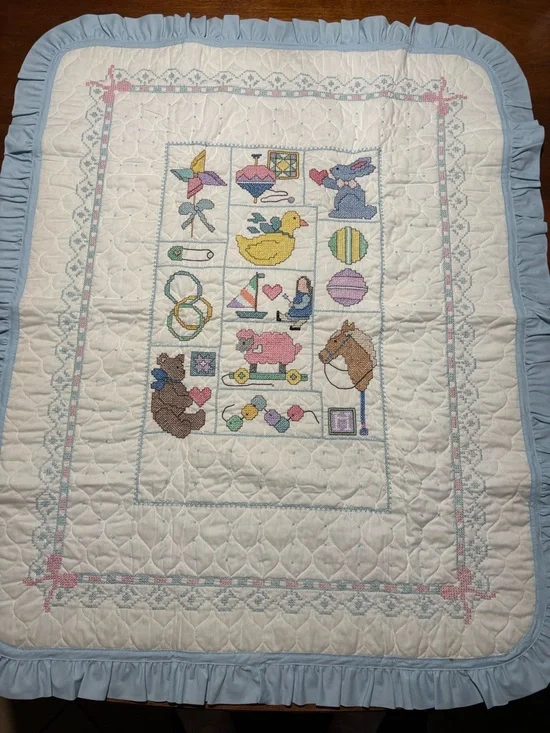 Janlynn Vintage cross-stitch baby quilt Dreamland