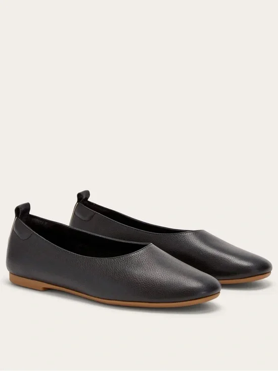 Everlane Day Glove Flat Black Leather Ballet Slip On Size 5.5 NWOB Chic